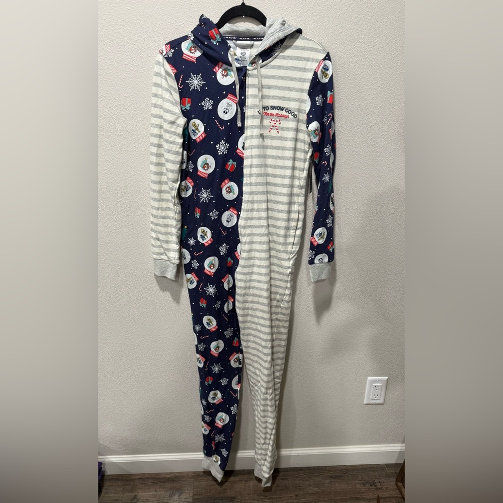 Disney Holiday Star Wars Holiday Hooded Onesie XS NWT